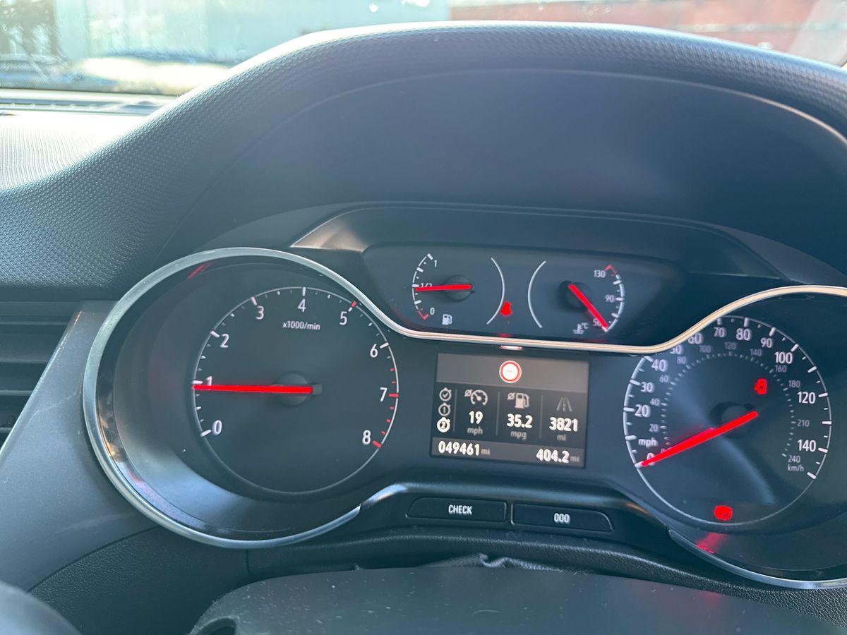 Used Vauxhall Crossland 2022 for sale - 77232145: Photo 14