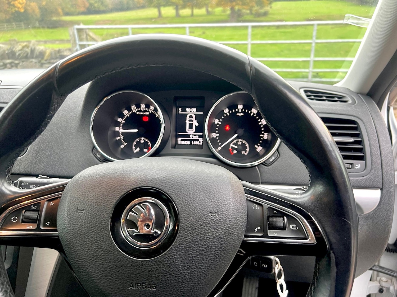 Used Skoda Yeti 2015 for sale - 76480162: Photo 23