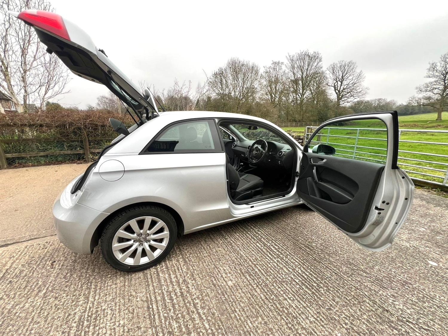 Used Audi A1 2012 for sale - 77483057: Photo 11