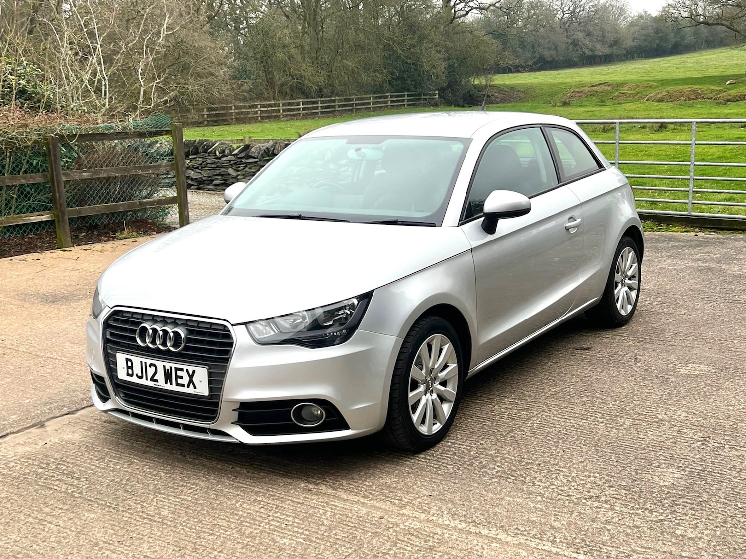 Used Audi A1 2012 for sale - 77483057: Photo 4