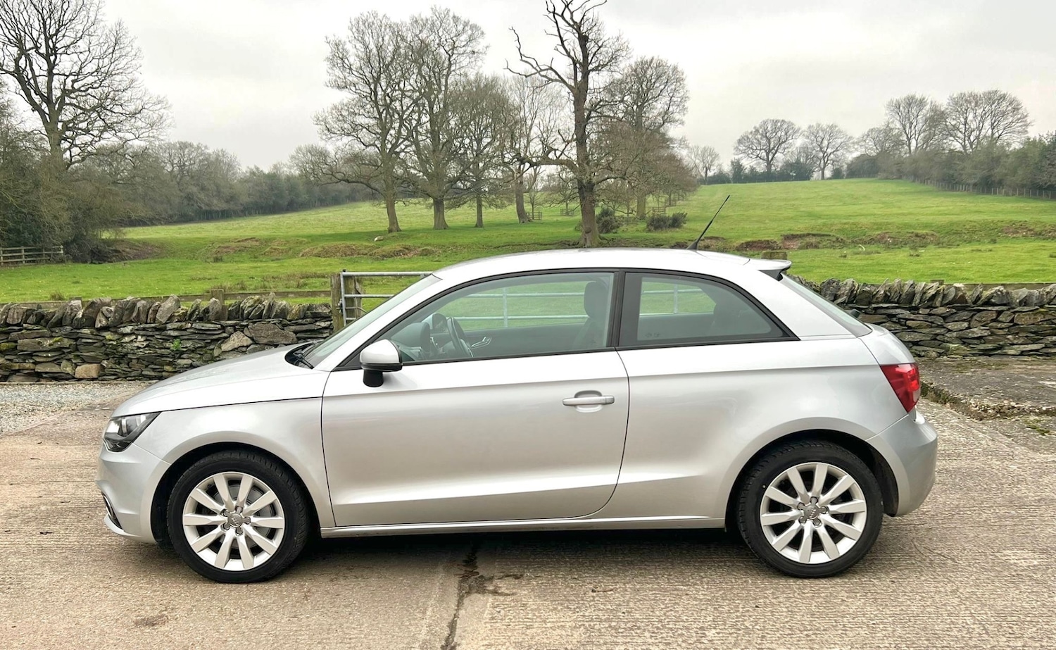 Used Audi A1 2012 for sale - 77483057: Photo 5