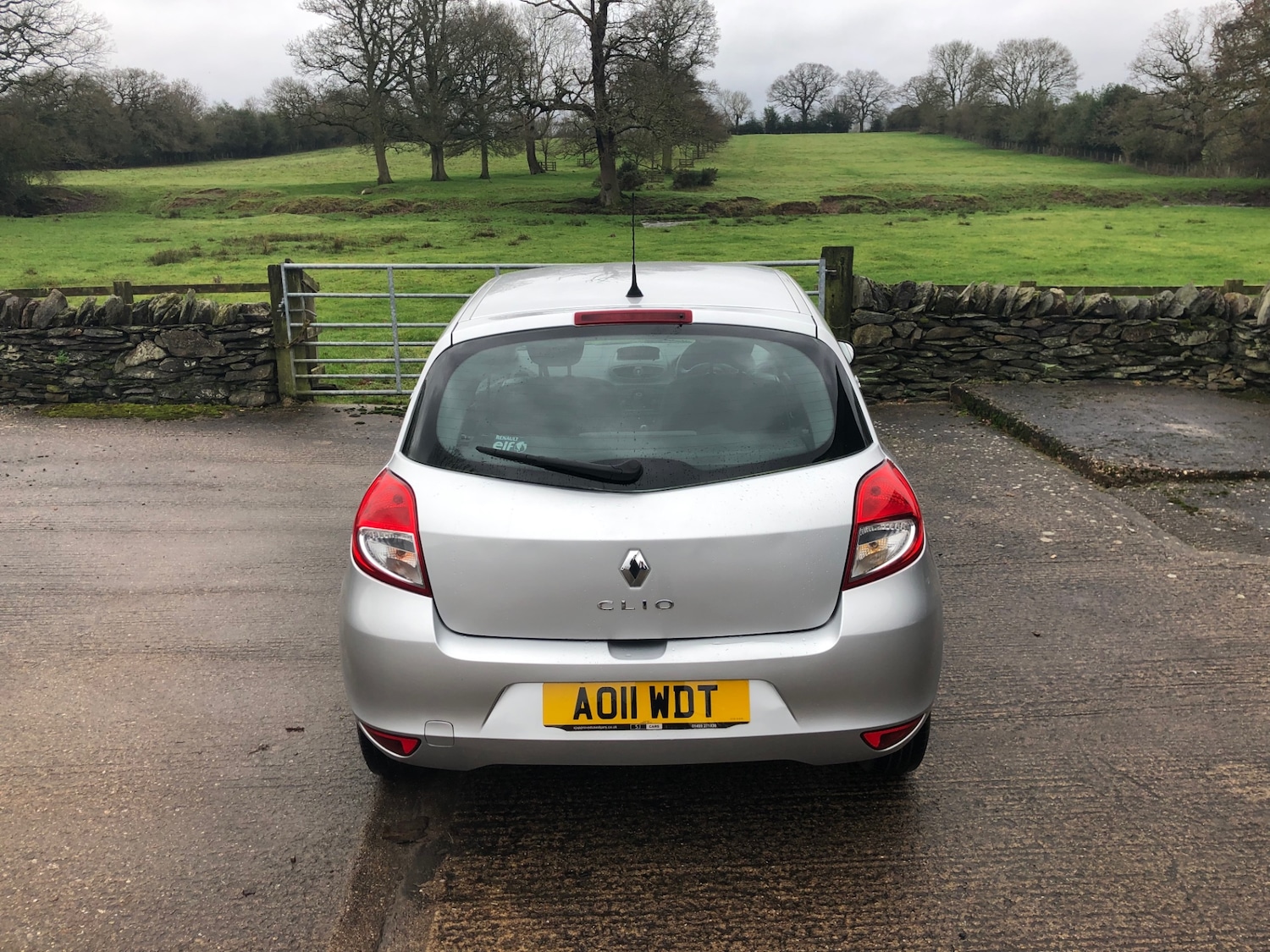 Used Renault Clio 2011 for sale - 77296905: Photo 6