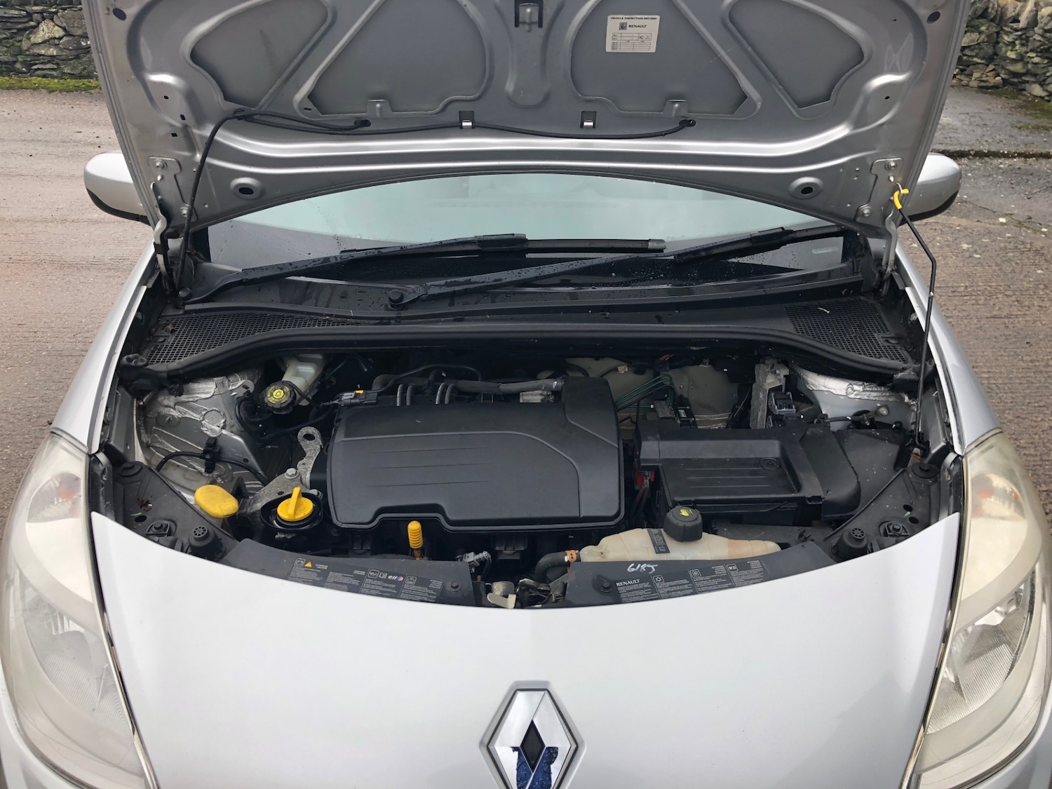 Used Renault Clio 2011 for sale - 77296905: Photo 8