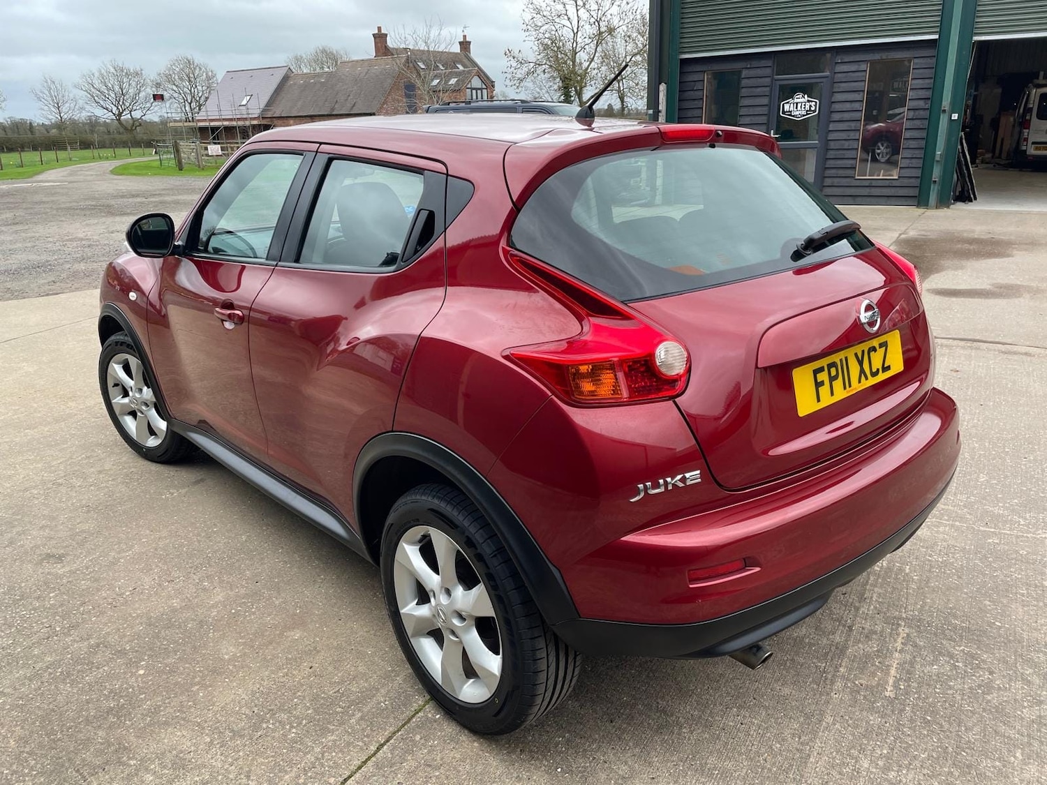 Used Nissan Juke 2011 for sale - 77947340: Photo 5