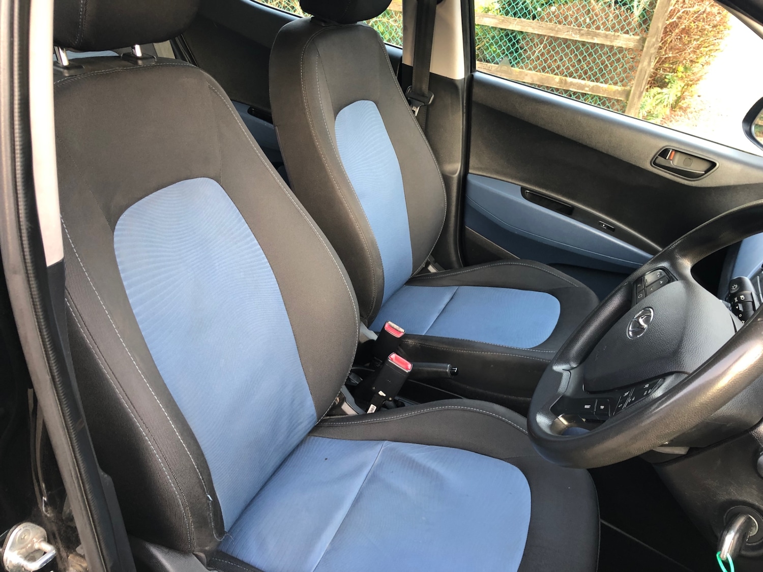 Used Hyundai i10 2015 for sale - 77792999: Photo 11