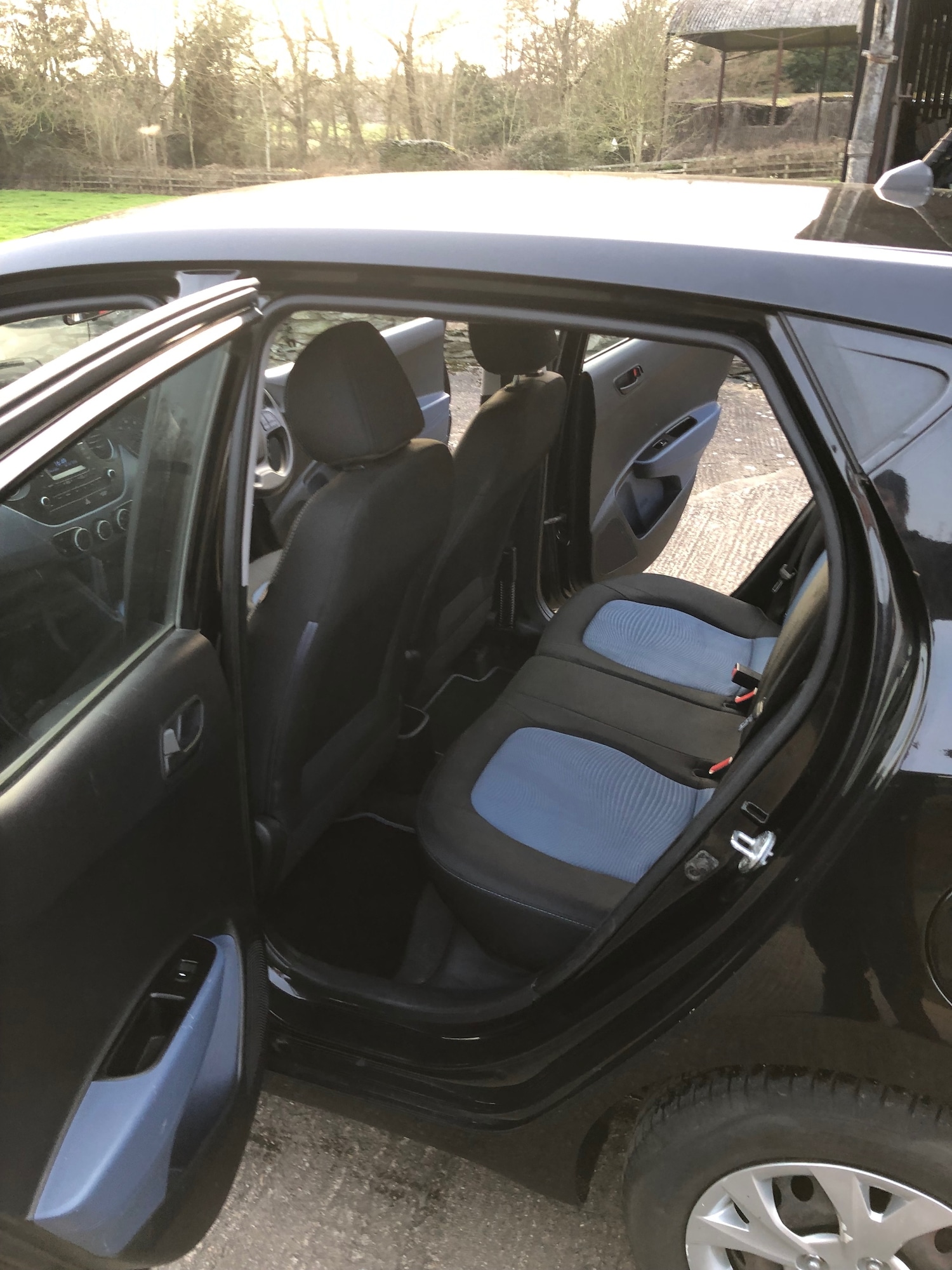 Used Hyundai i10 2015 for sale - 77792999: Photo 14