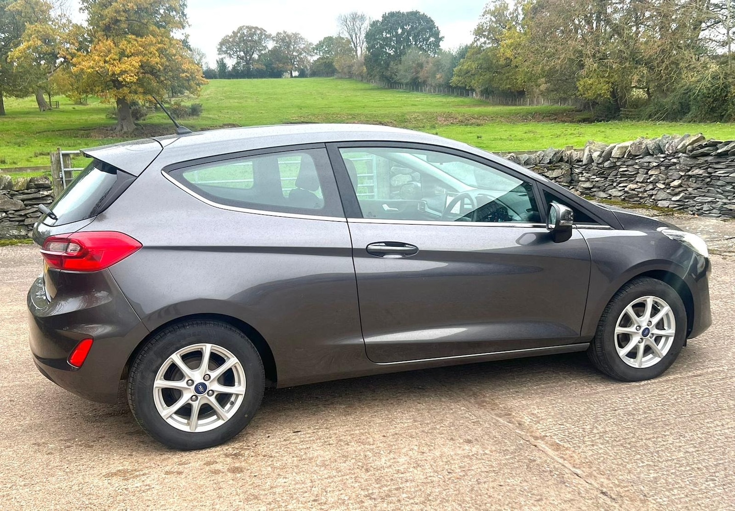 Used Ford Fiesta 2017 for sale - 76466073: Photo 10