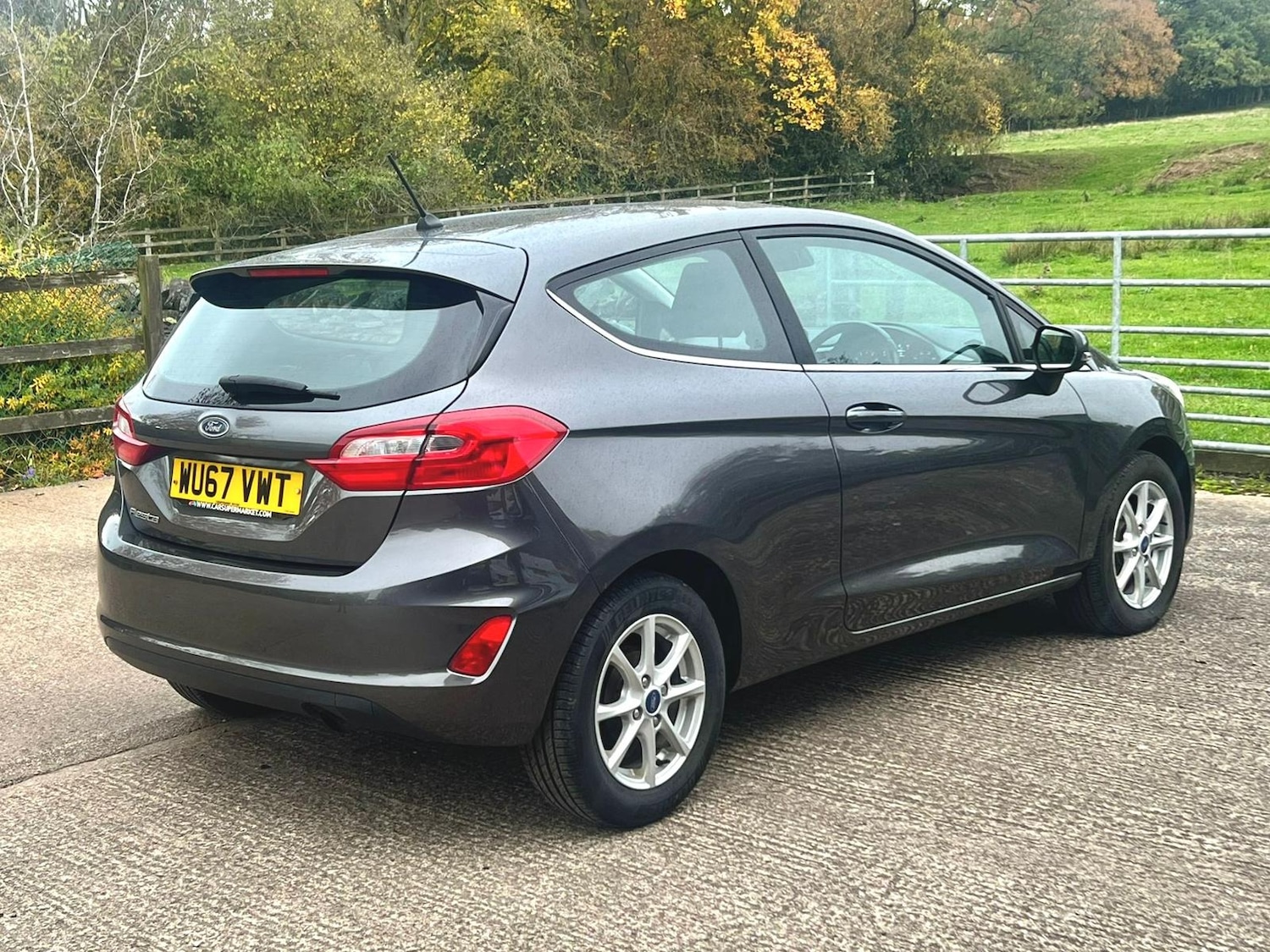 Used Ford Fiesta 2017 for sale - 76466073: Photo 7