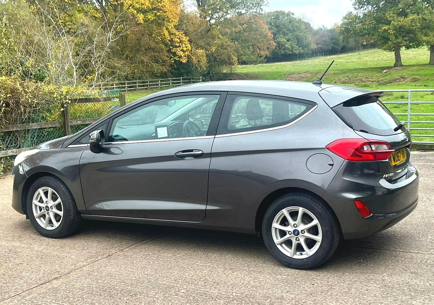 Used Ford Fiesta 2017 for sale - 76466073: Photo 9