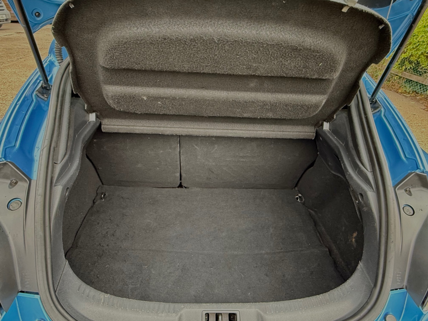 Used Renault Megane 2013 for sale - 76393489: Photo 13