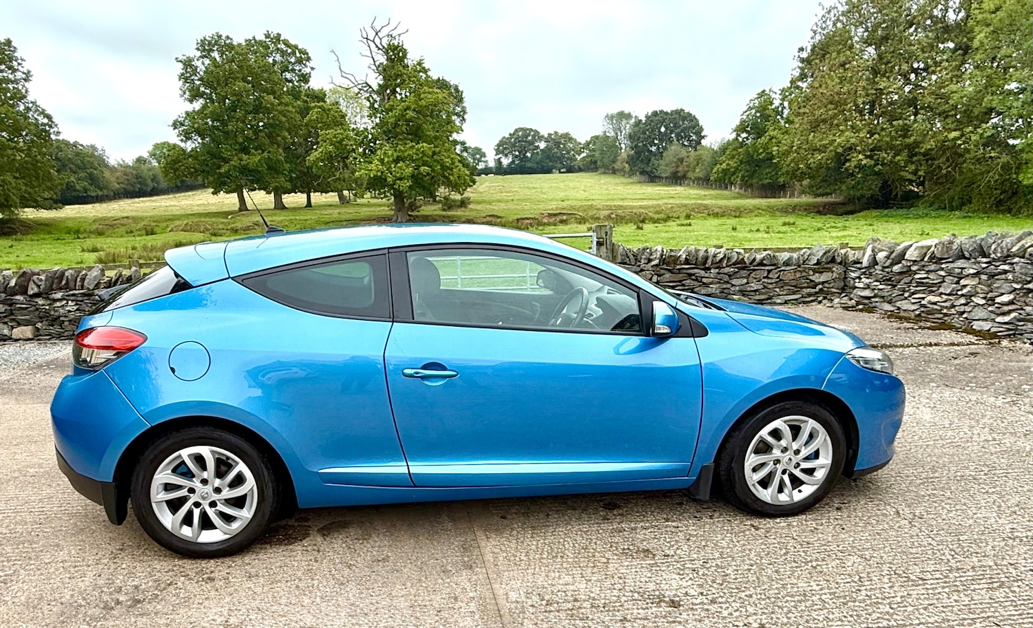 Used Renault Megane 2013 for sale - 76393489: Photo 8