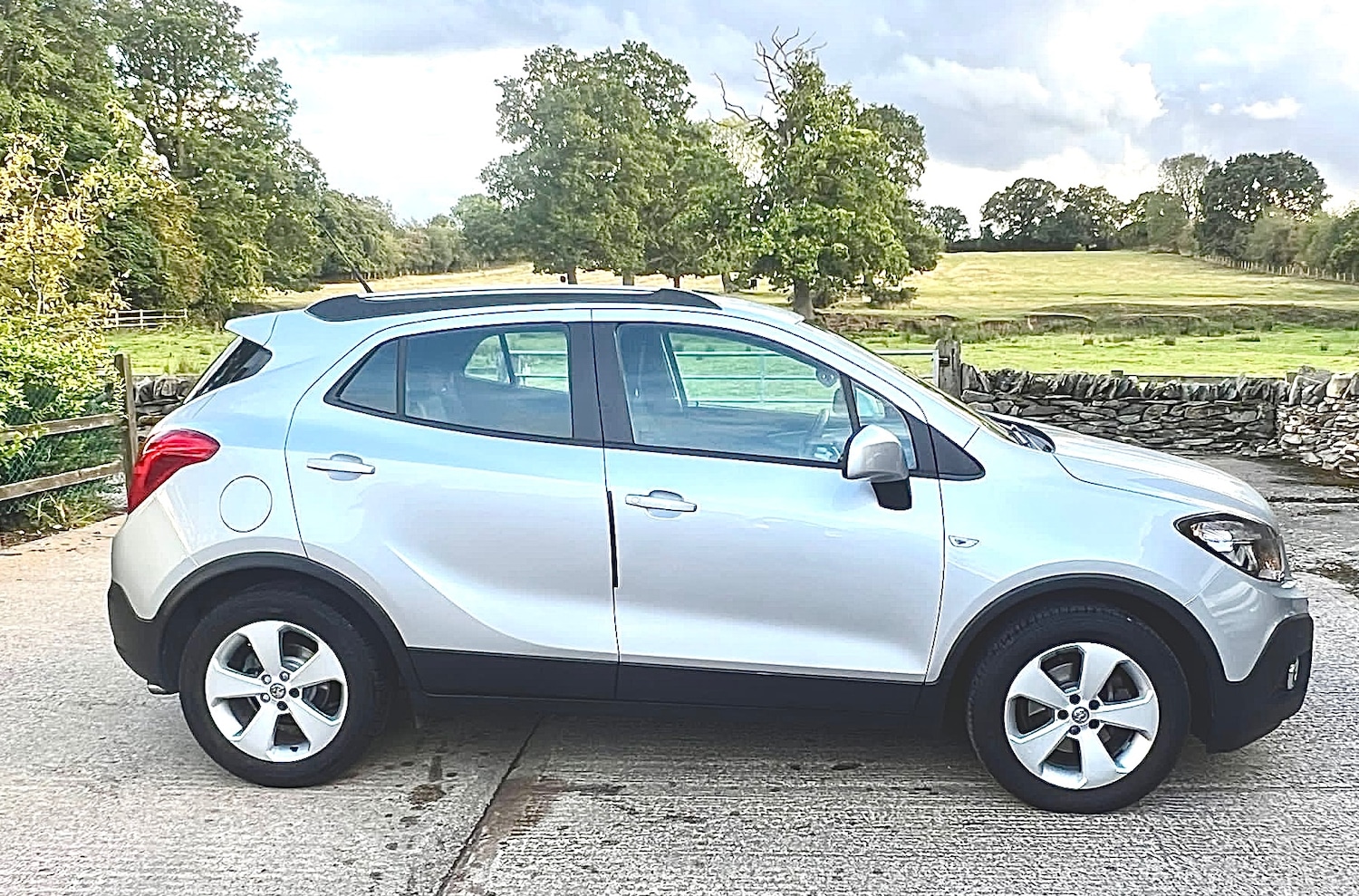 Used Vauxhall Mokka 2015 for sale - 76392065: Photo 1