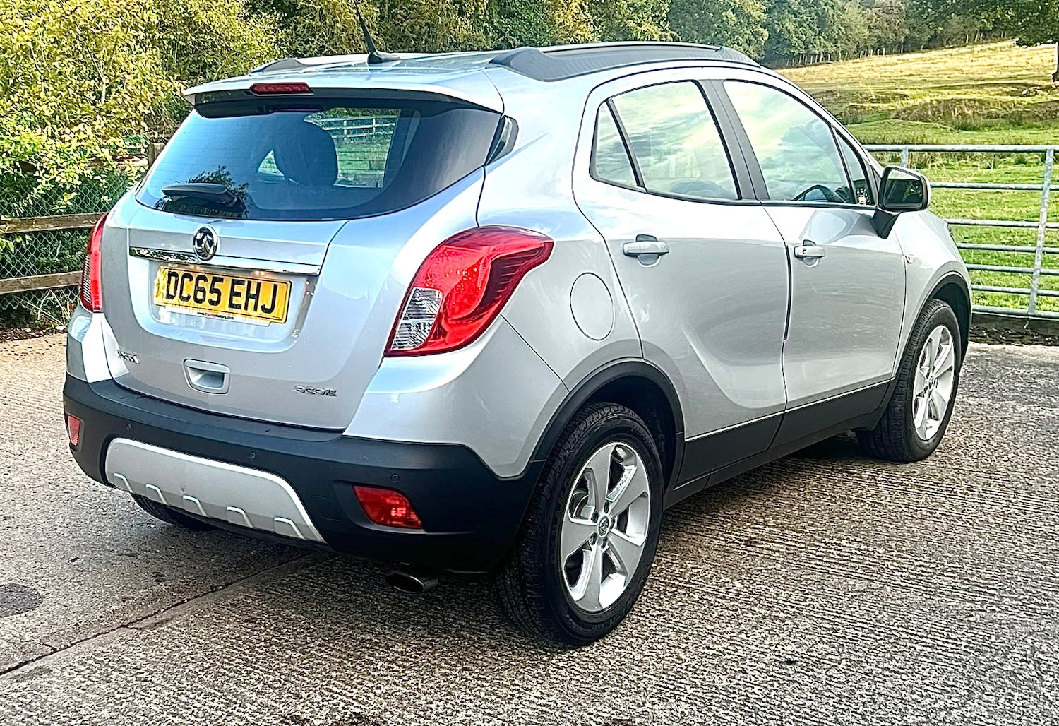 Used Vauxhall Mokka 2015 for sale - 76392065: Photo 6