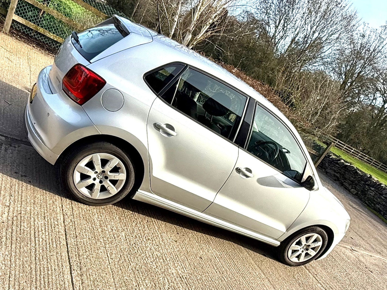 Used Volkswagen Polo 2011 for sale - 77573087: Photo 15