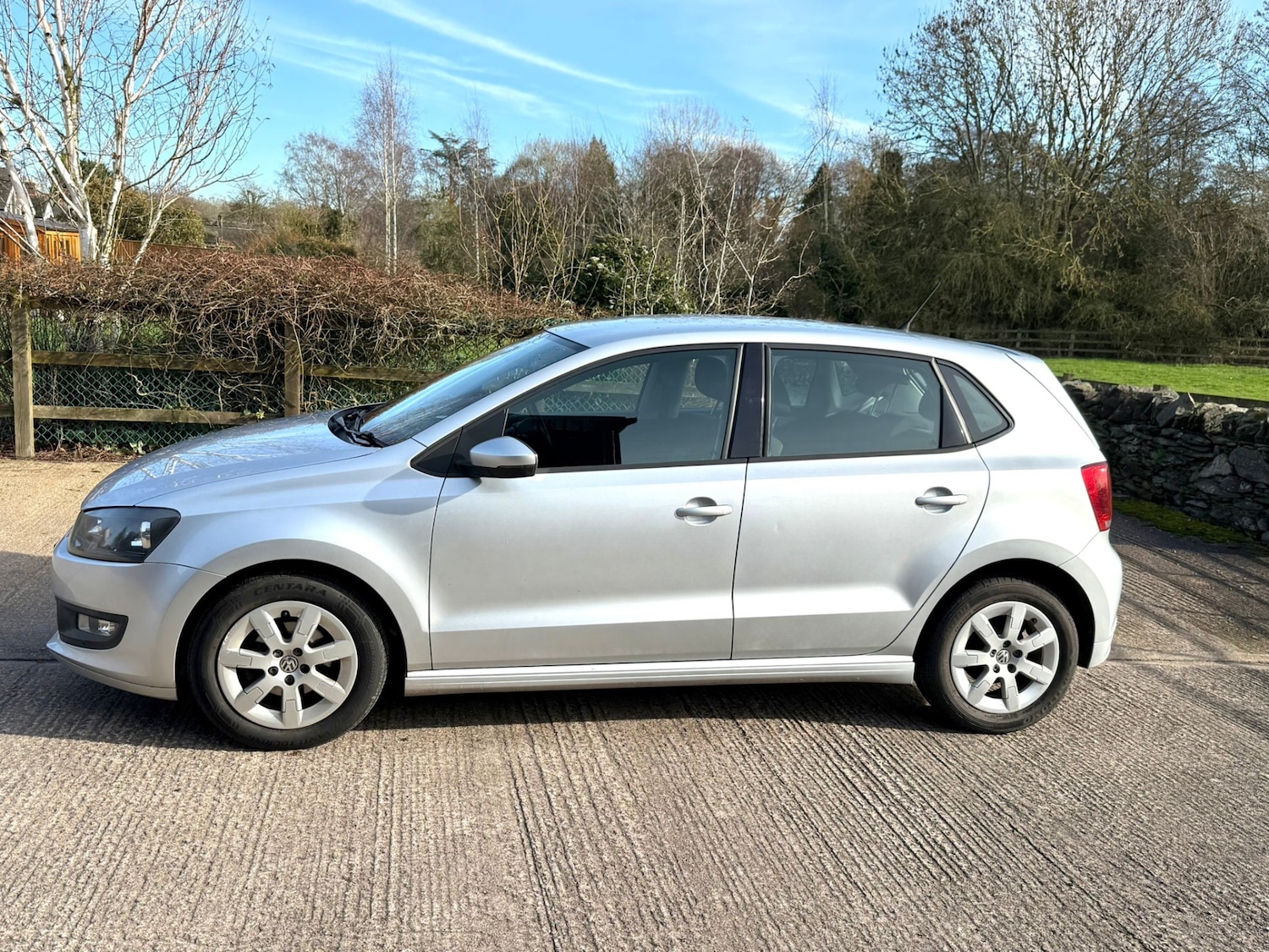 Used Volkswagen Polo 2011 for sale - 77573087: Photo 5