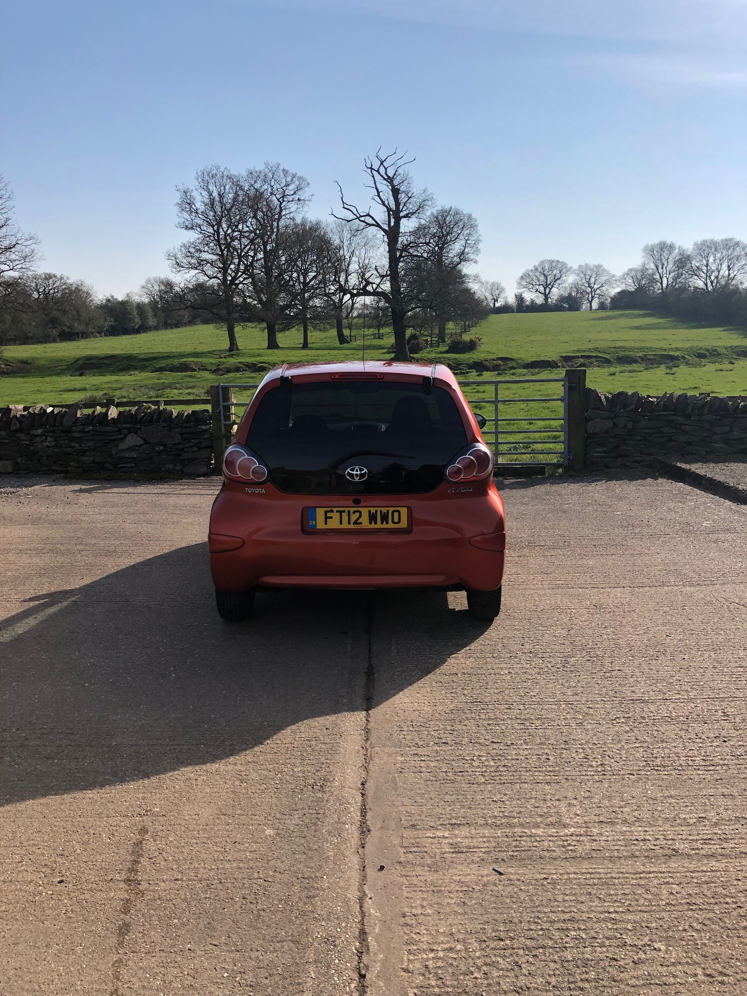 Used Toyota AYGO 2012 for sale - 78105652: Photo 2