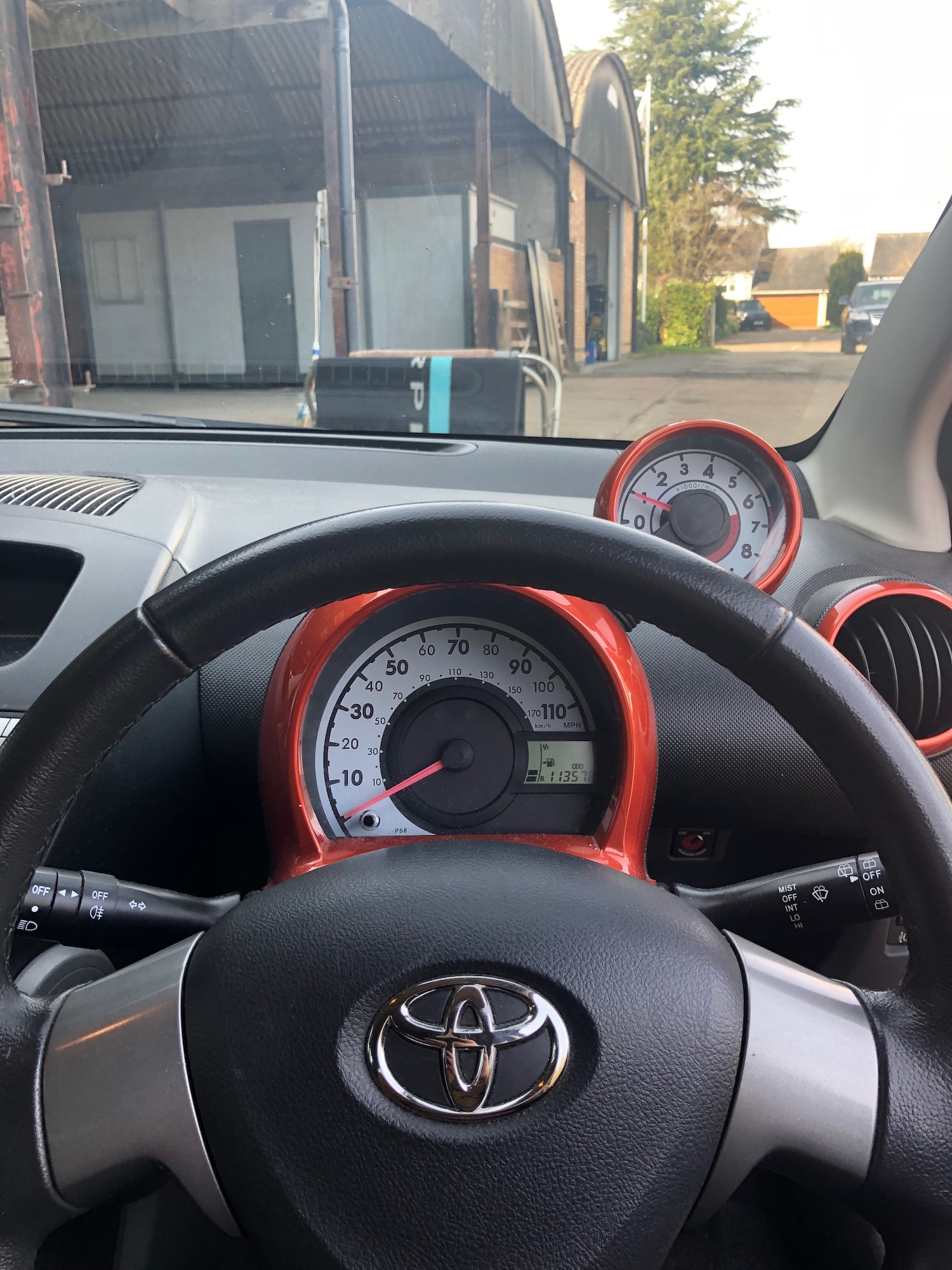 Used Toyota AYGO 2012 for sale - 78105652: Photo 5