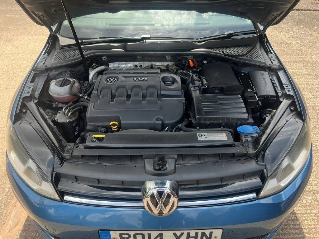 Used Volkswagen Golf 2014 for sale - 76393498: Photo 10