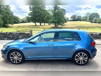 Used Volkswagen Golf 2014 for sale - 76393498: Photo