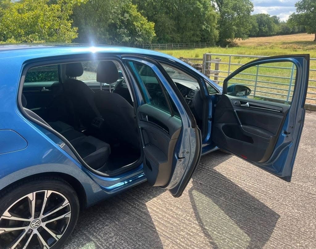 Used Volkswagen Golf 2014 for sale - 76393498: Photo 9