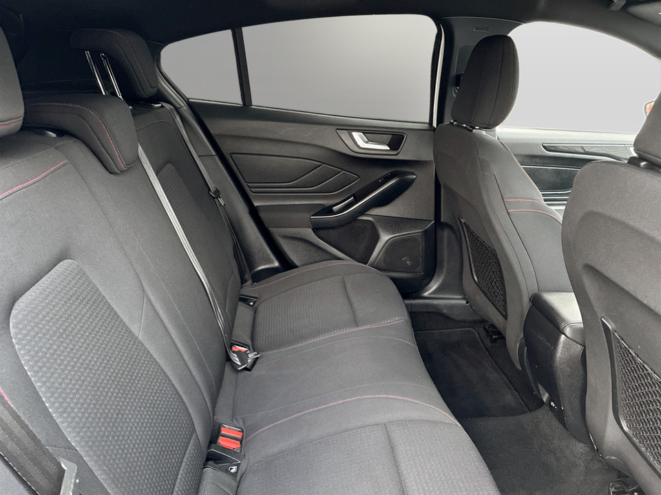 Used Ford Focus 2018 for sale - 77639652: Photo 14