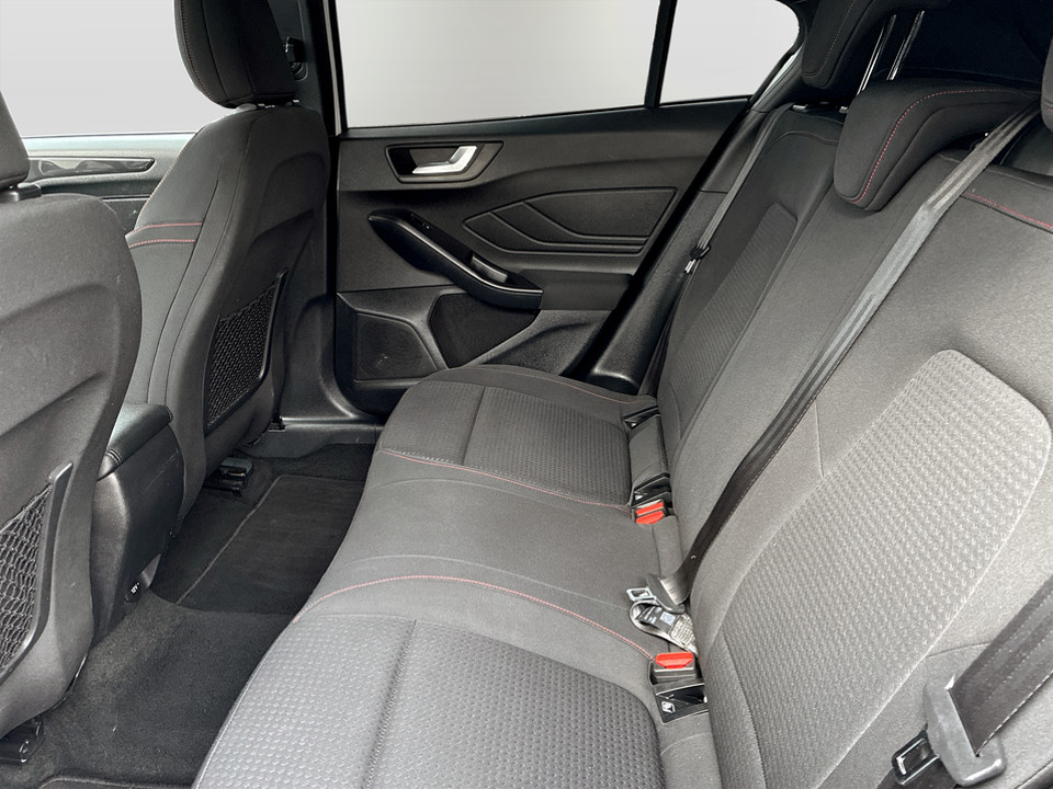 Used Ford Focus 2018 for sale - 77639652: Photo 18