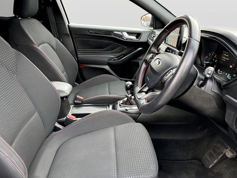 Used Ford Focus 2018 for sale - 77639652: Photo 24