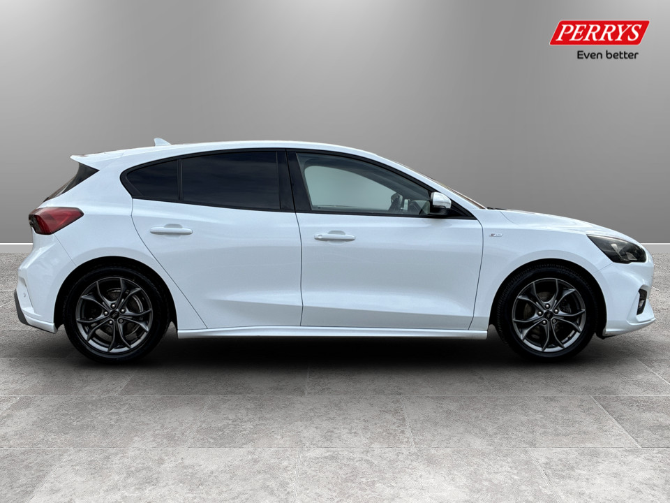 Used Ford Focus 2018 for sale - 77639652: Photo 8