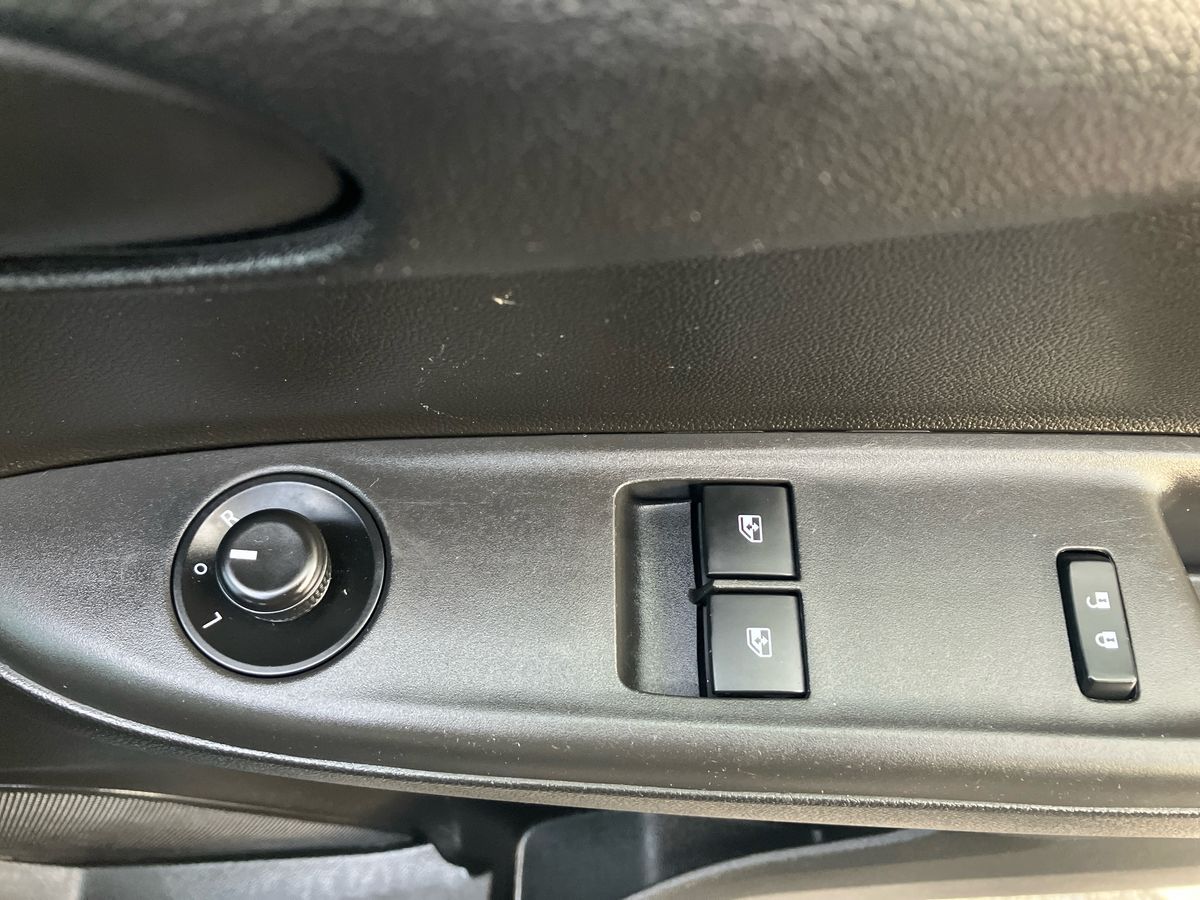 Used Vauxhall Viva 2019 for sale - 76892392: Photo 18