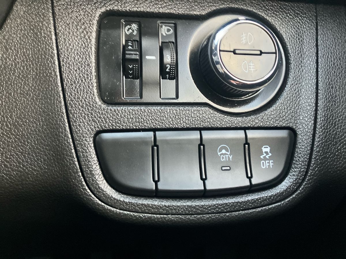 Used Vauxhall Viva 2019 for sale - 76892392: Photo 24