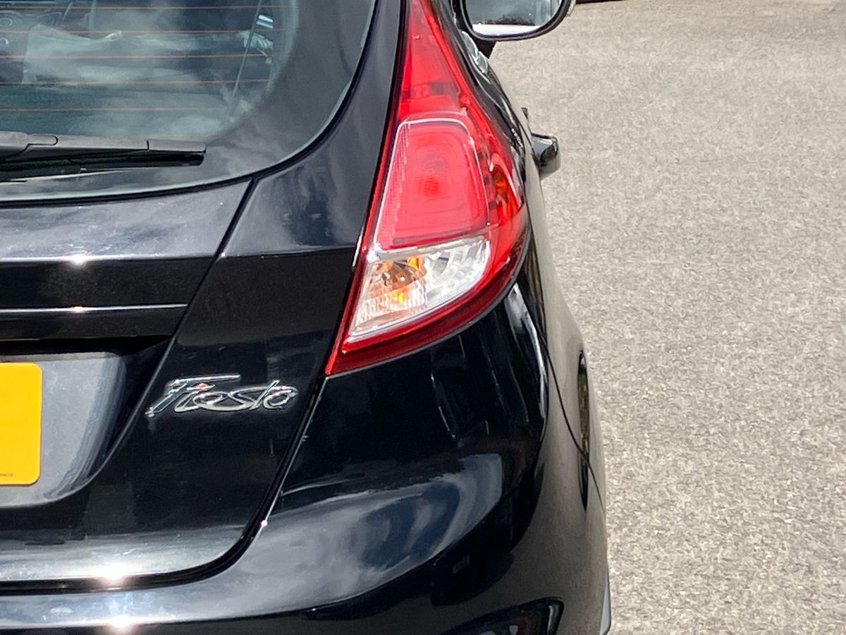 Used Ford Fiesta 2015 for sale - 76171215: Photo 26