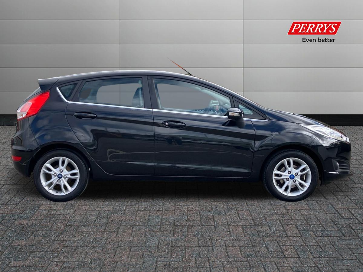 Used Ford Fiesta 2015 for sale - 76171215: Photo 3