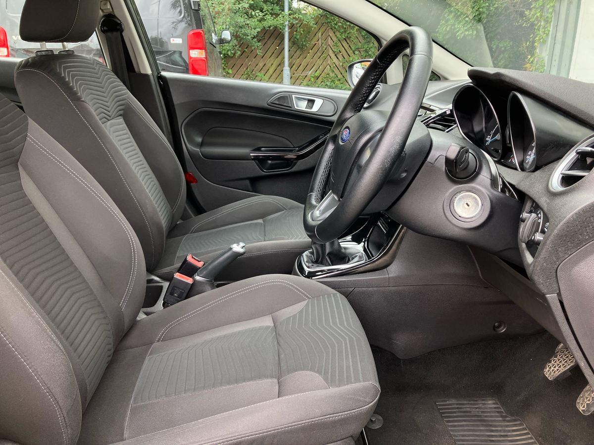 Used Ford Fiesta 2015 for sale - 76171215: Photo 38