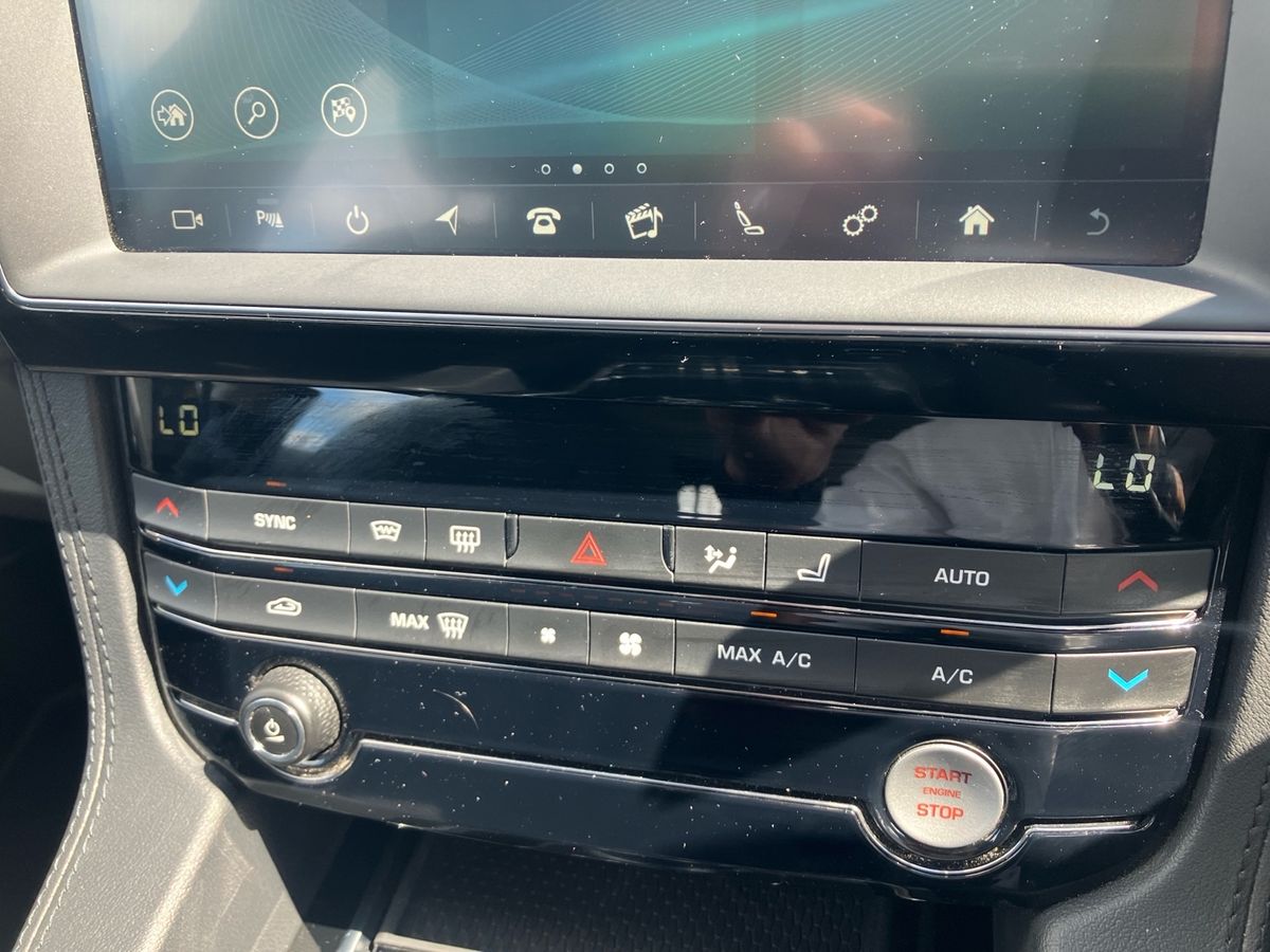 Used Jaguar F-Pace 2020 for sale - 78189928: Photo 12