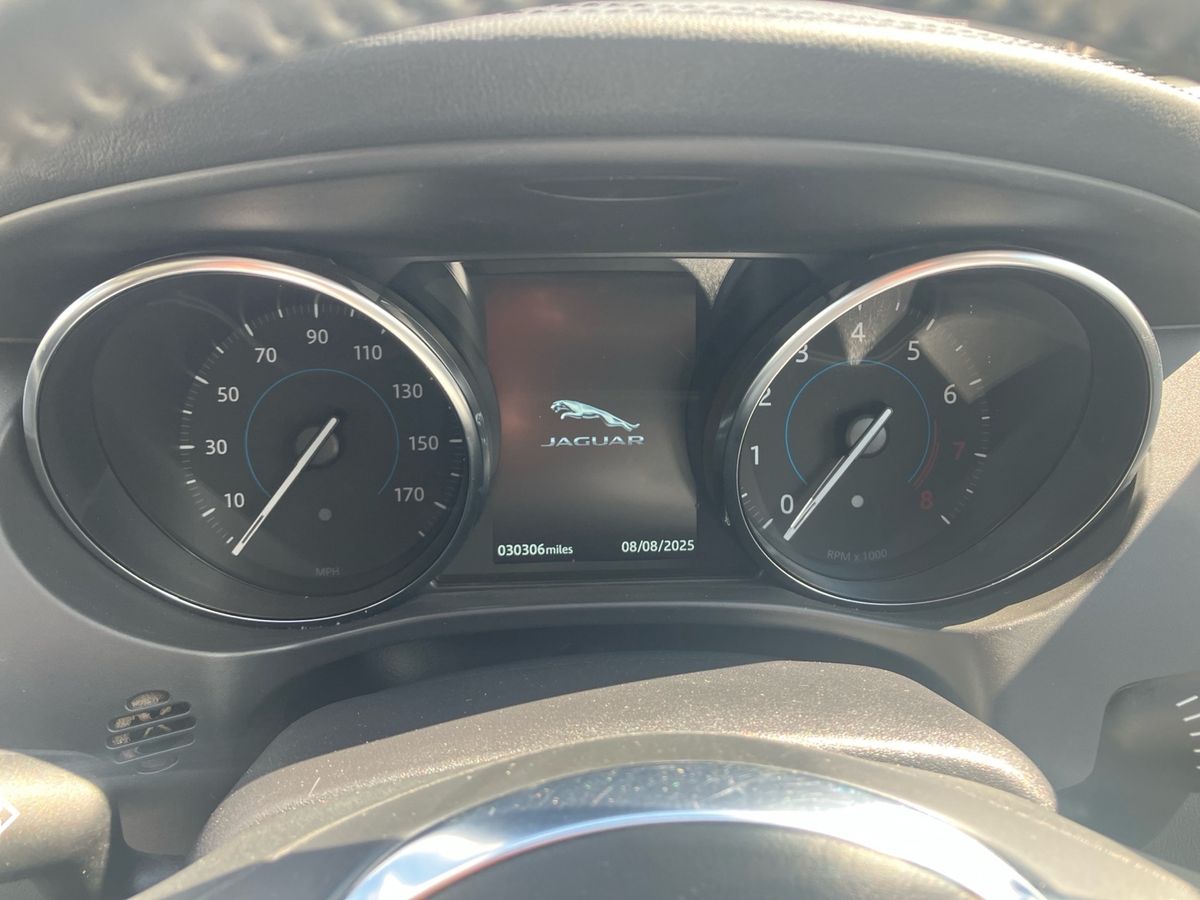 Used Jaguar F-Pace 2020 for sale - 78189928: Photo 14