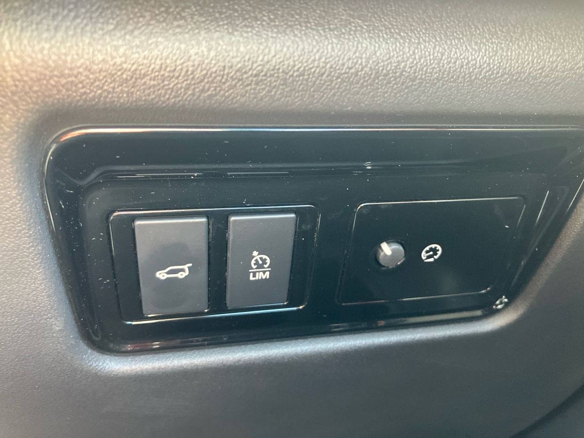 Used Jaguar F-Pace 2020 for sale - 78189928: Photo 24