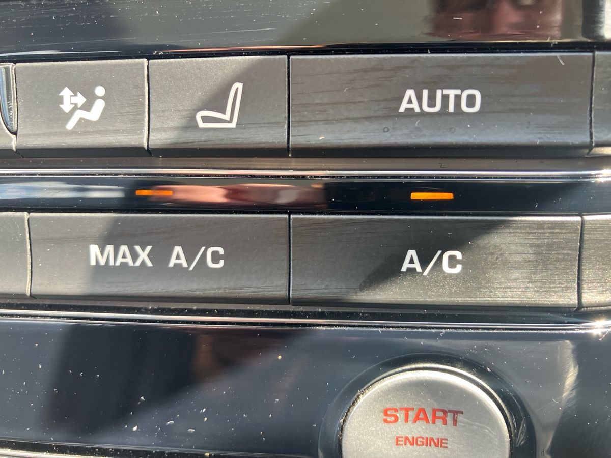 Used Jaguar F-Pace 2020 for sale - 78189928: Photo 31