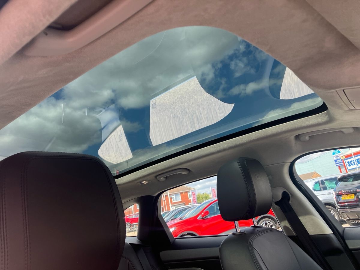 Used Jaguar F-Pace 2020 for sale - 78189928: Photo 39