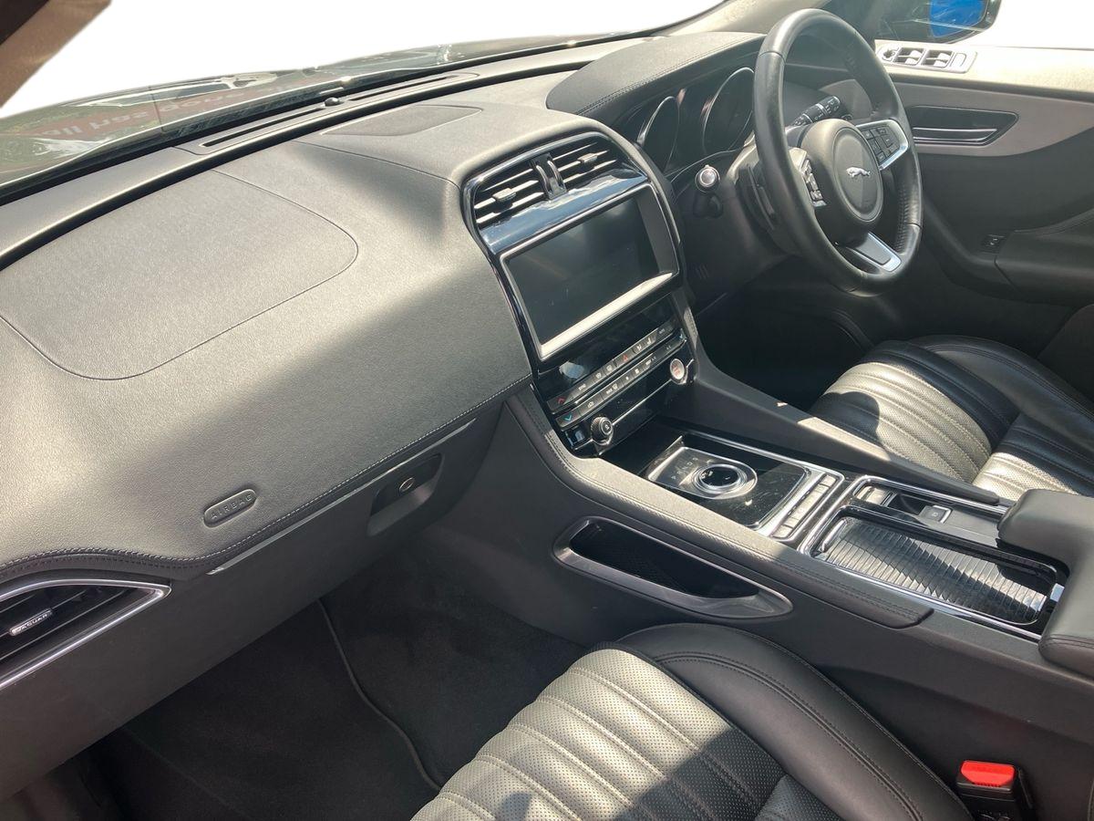 Used Jaguar F-Pace 2020 for sale - 78189928: Photo 6
