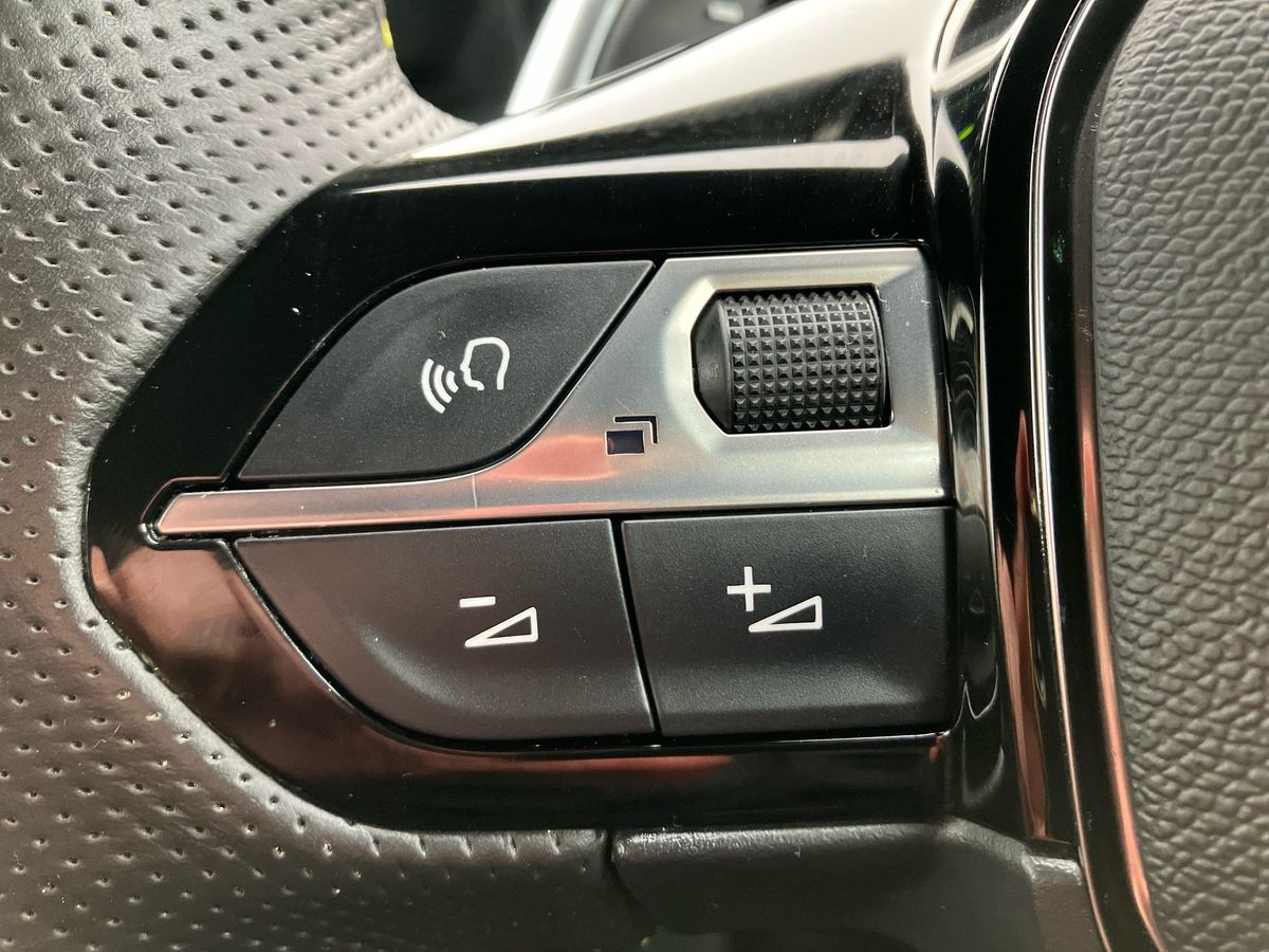 Used Peugeot 208 2022 for sale - 77136452: Photo 17