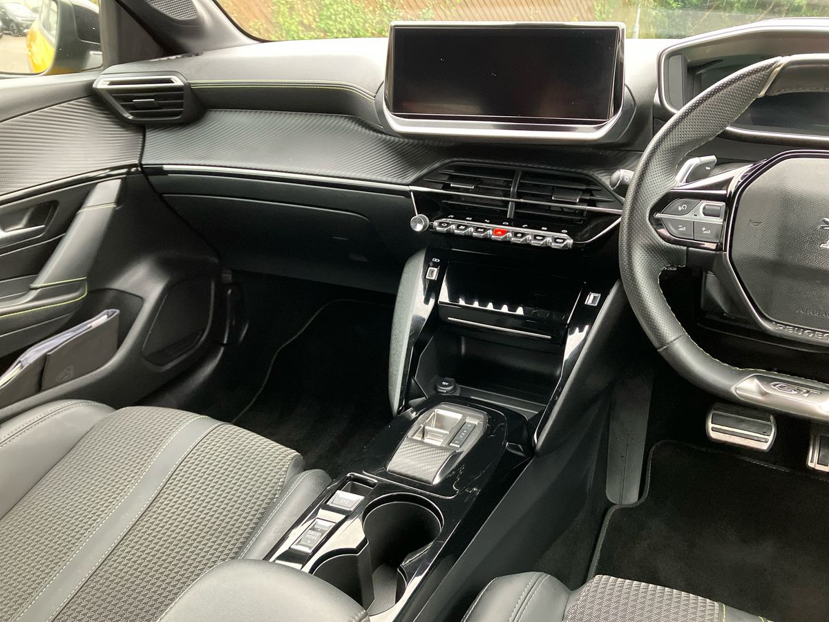 Used Peugeot 208 2022 for sale - 77136452: Photo 18