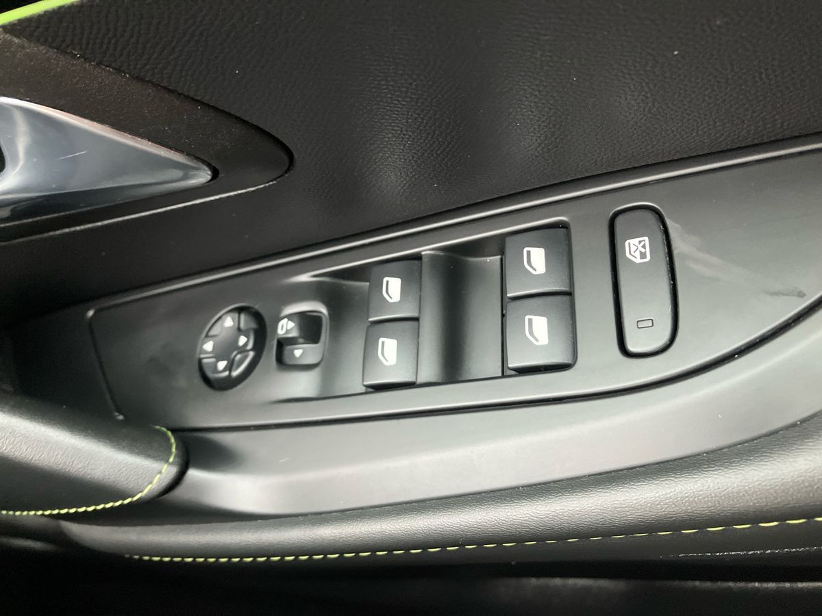 Used Peugeot 208 2022 for sale - 77136452: Photo 19