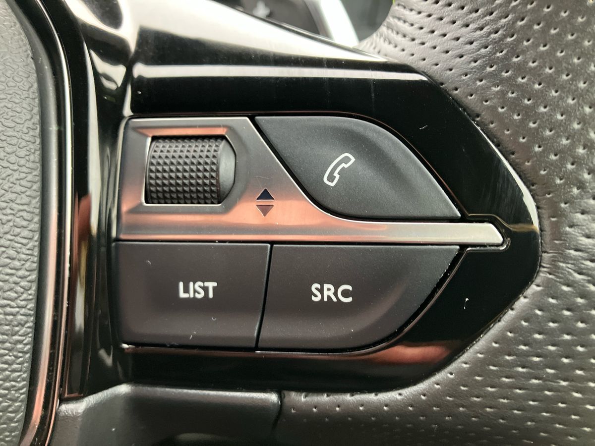 Used Peugeot 208 2022 for sale - 77136452: Photo 22