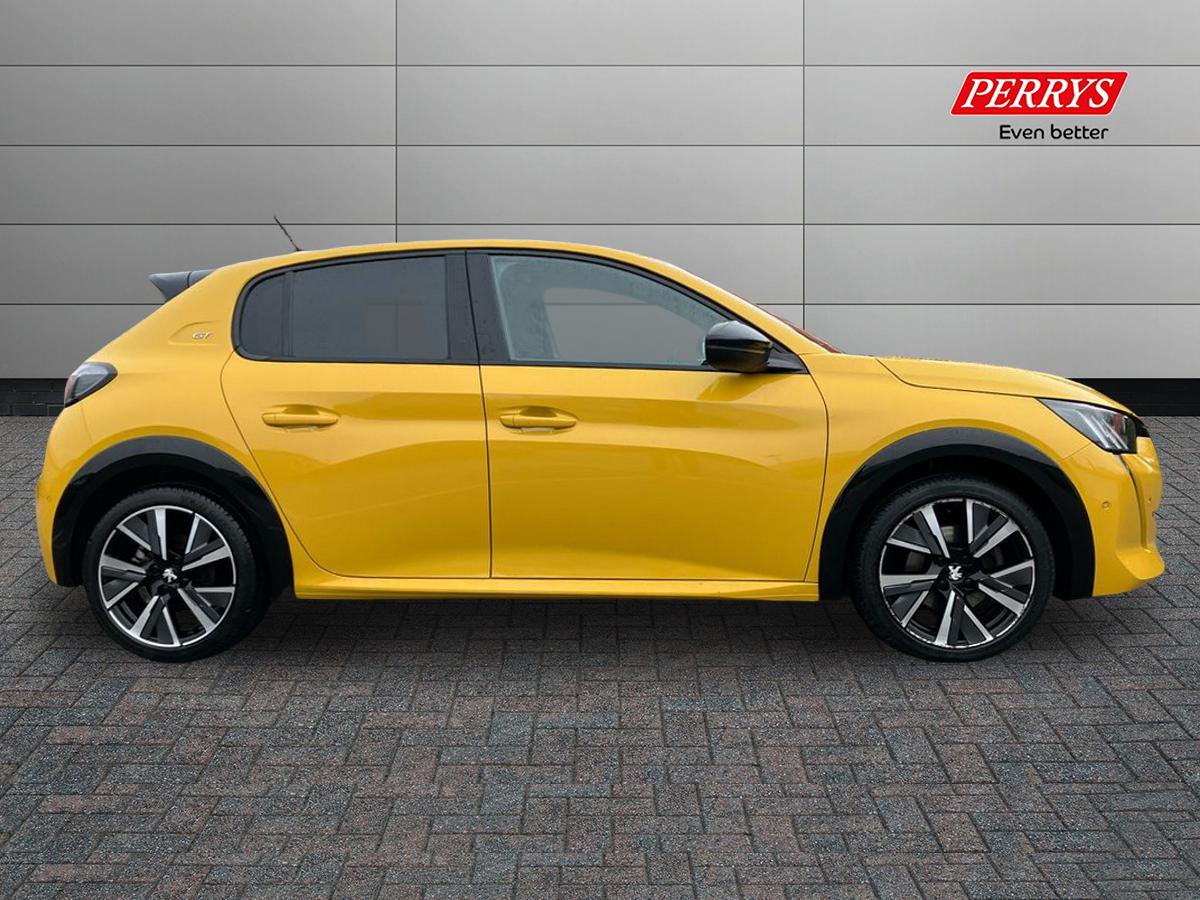 Used Peugeot 208 2022 for sale - 77136452: Photo 3