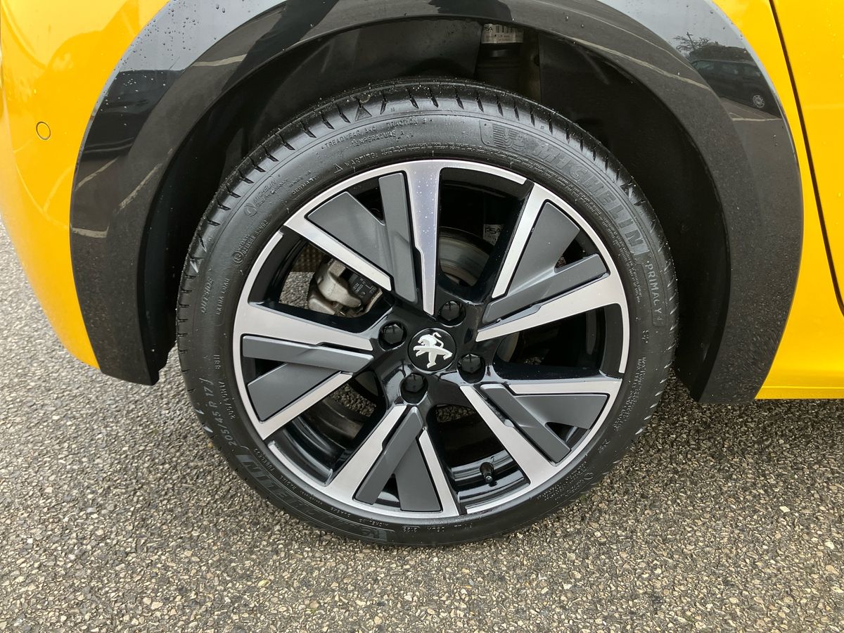 Used Peugeot 208 2022 for sale - 77136452: Photo 8