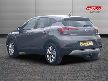 Used Renault Captur 2022 for sale - 75745015: Photo