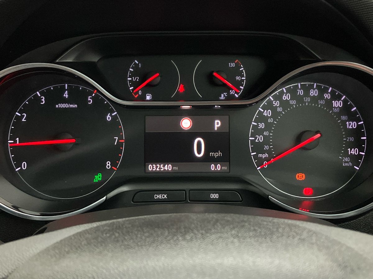Used Vauxhall Crossland 2022 for sale - 76243643: Photo 14