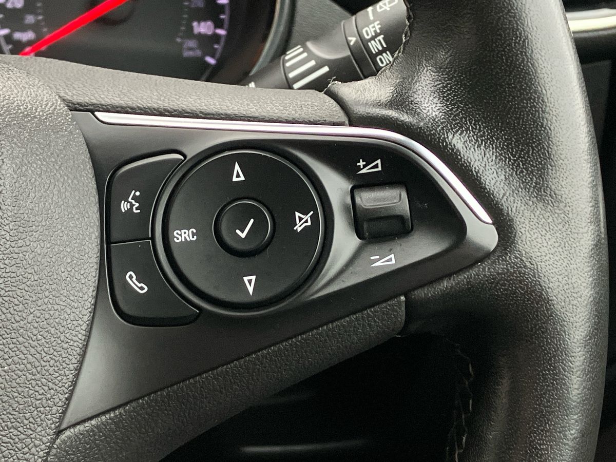 Used Vauxhall Crossland 2022 for sale - 76243643: Photo 31