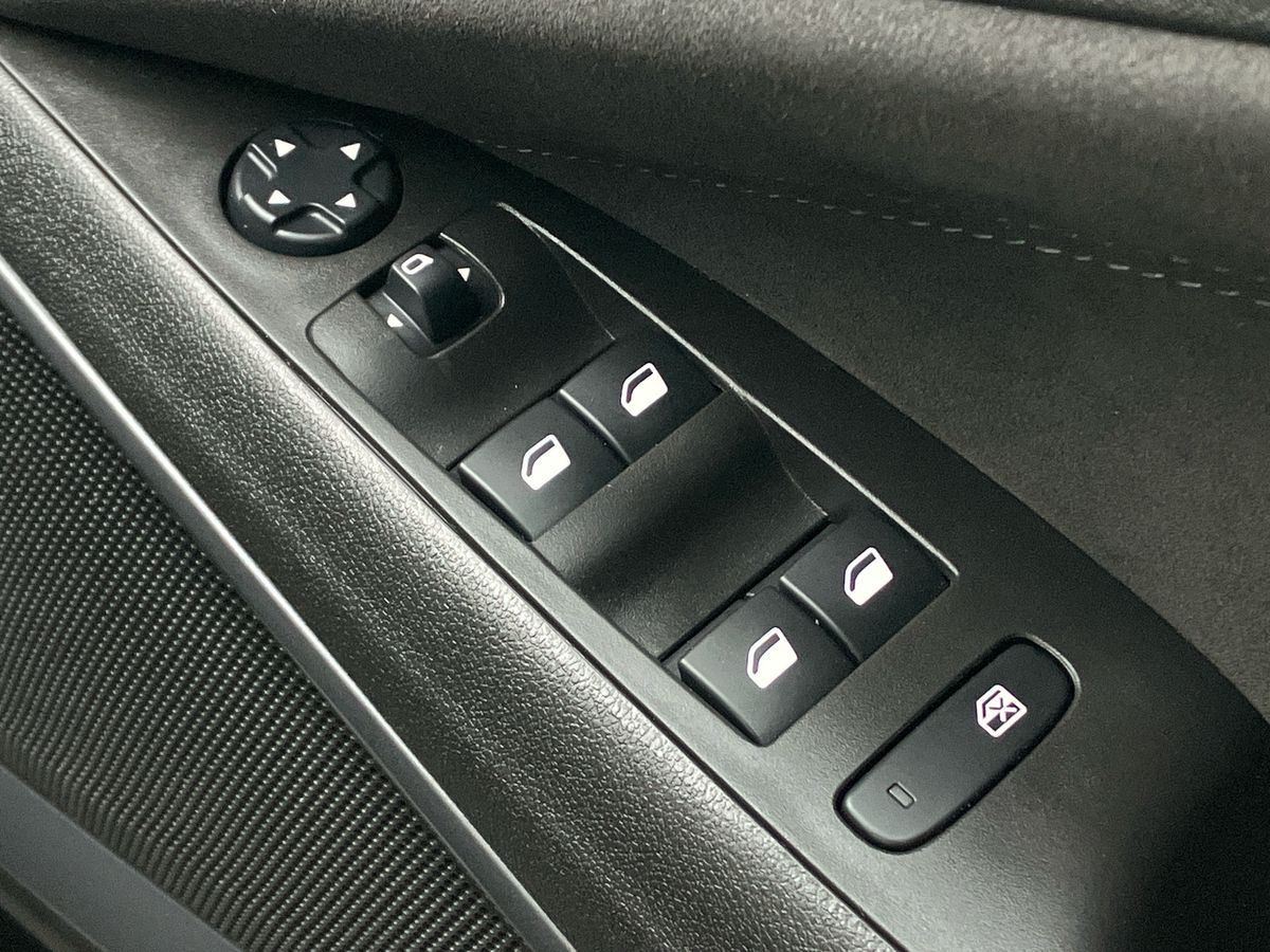 Used Vauxhall Crossland 2022 for sale - 77113697: Photo 19