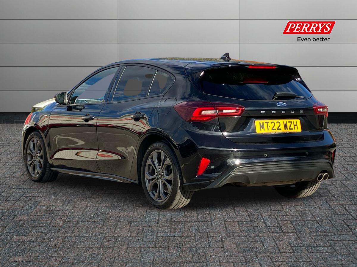 Used Ford Focus 2022 for sale - 76311007: Photo 2